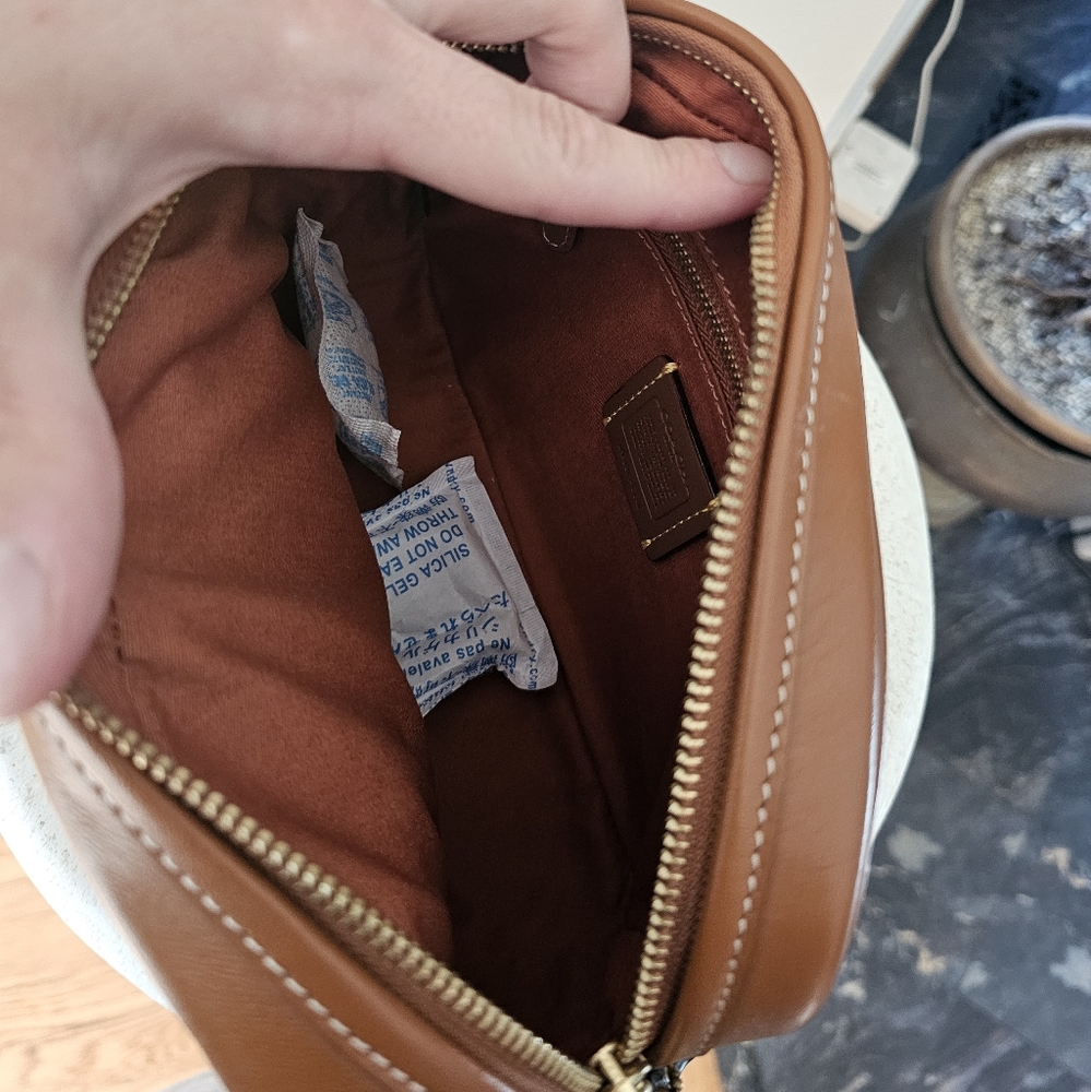 Coach Camera Bag - image 3